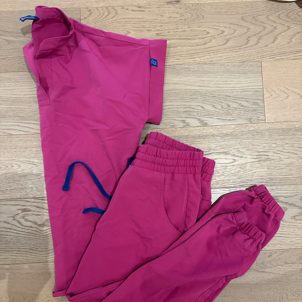 XXS/XS Petite Garde Malade Scrubs